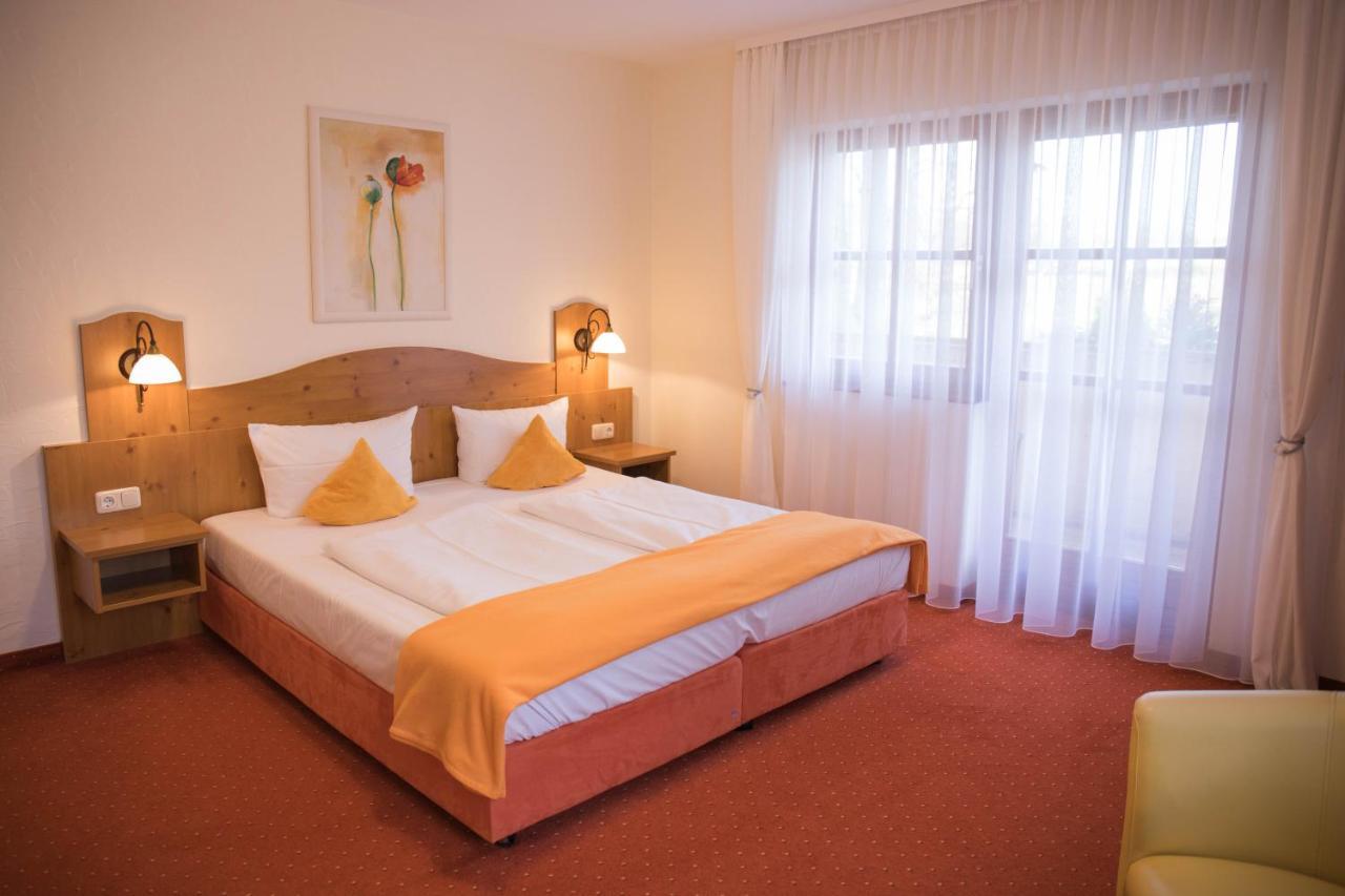 Familienhotel Friedrichshof Obertrubach Exterior photo